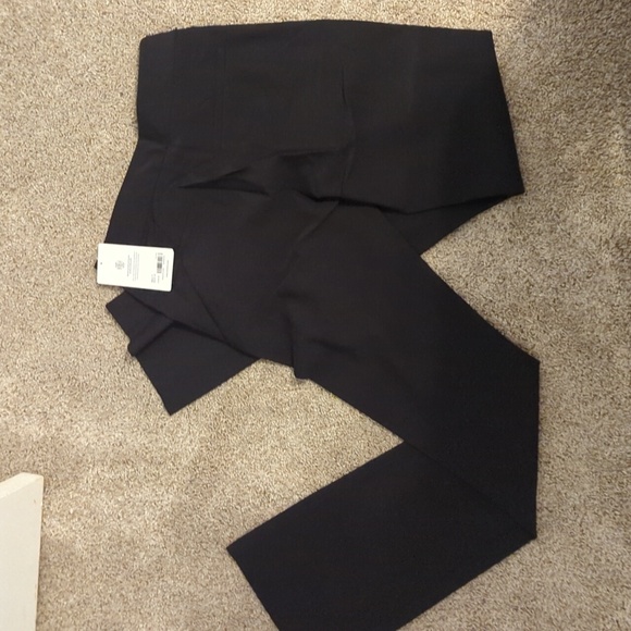 Athleta Stellar Flare 8T NWT - Picture 2 of 6